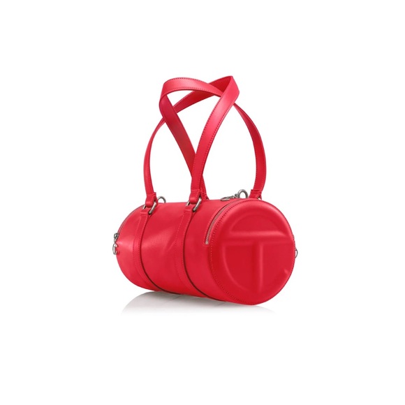 Telfar Handbags - TELFAR Duffle Medium in Red 🍒